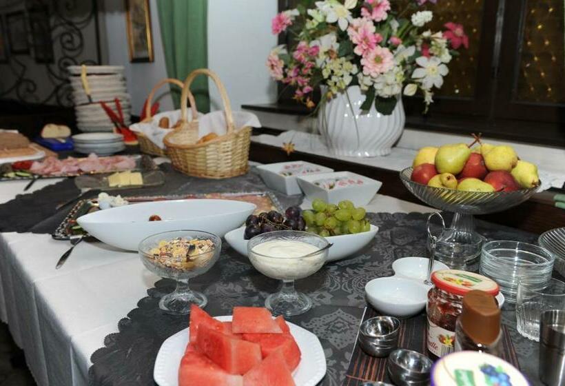 צימר Gasthof Pension Schwarzer Bär