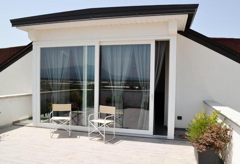 تختخواب و صبحانه Walter