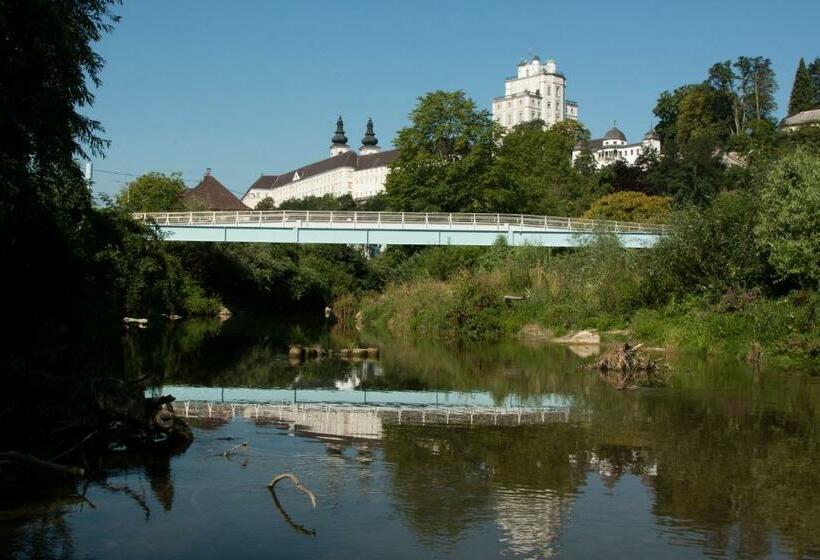 ホテル Haus An Der Krems