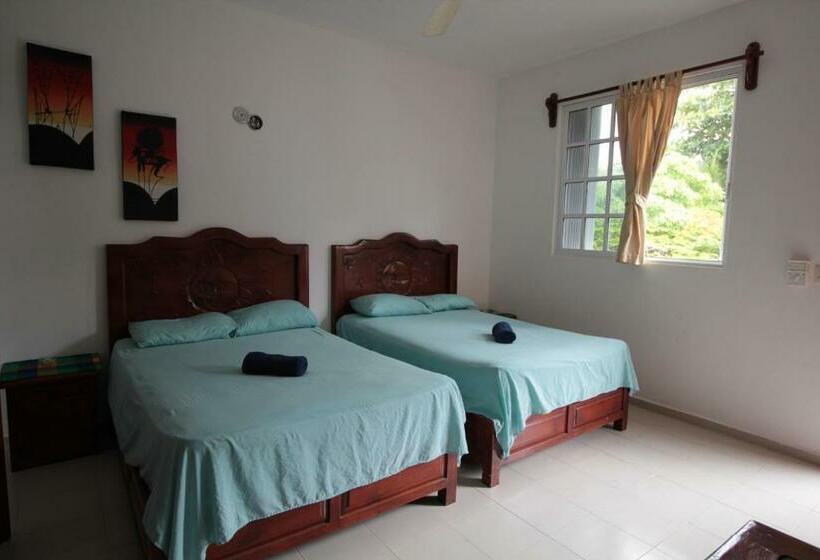 فندق صغير Villas Roseliz