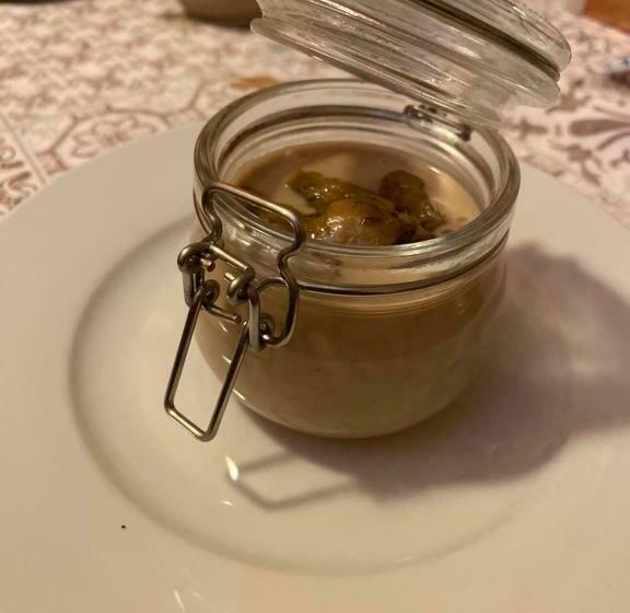 تختخواب و صبحانه Il Profumo Del Sale