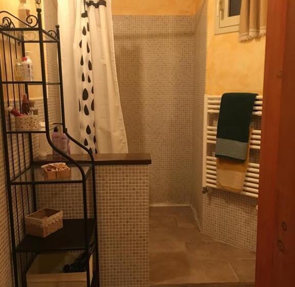 تختخواب و صبحانه Il Profumo Del Sale