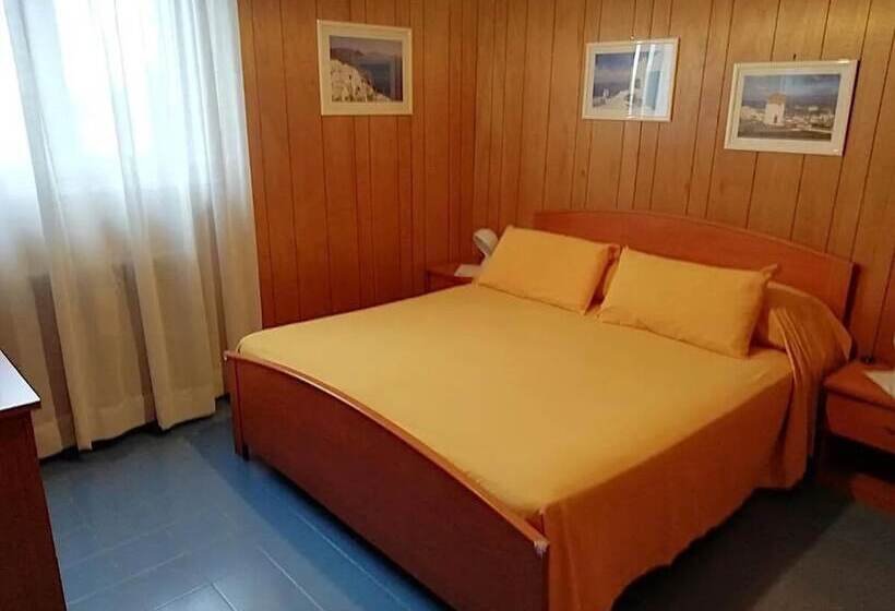 پانسیون Paradiso In Campagna B&b