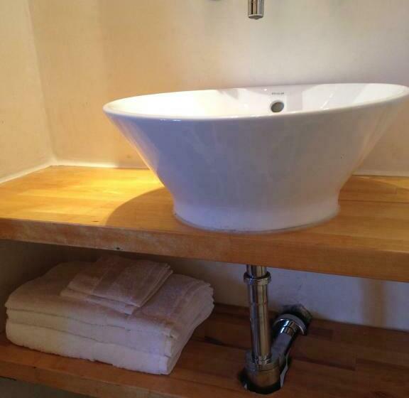 بنسيون Under The Tuscan Sun Cottage In West Los Angeles