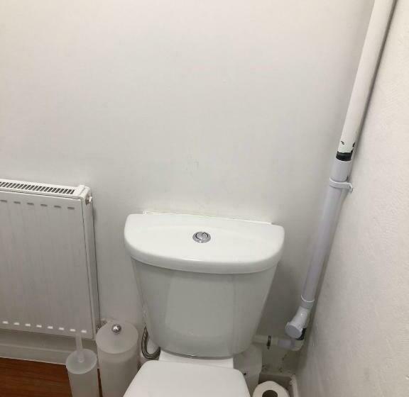 住宿加早餐  Wellington Tavern Accommodation