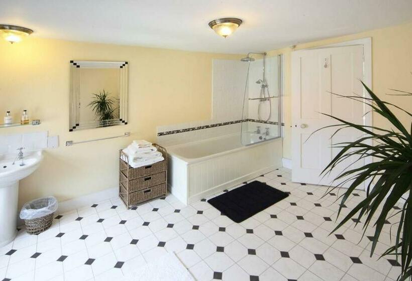 مبيت وإفطار Bawdsey Hall