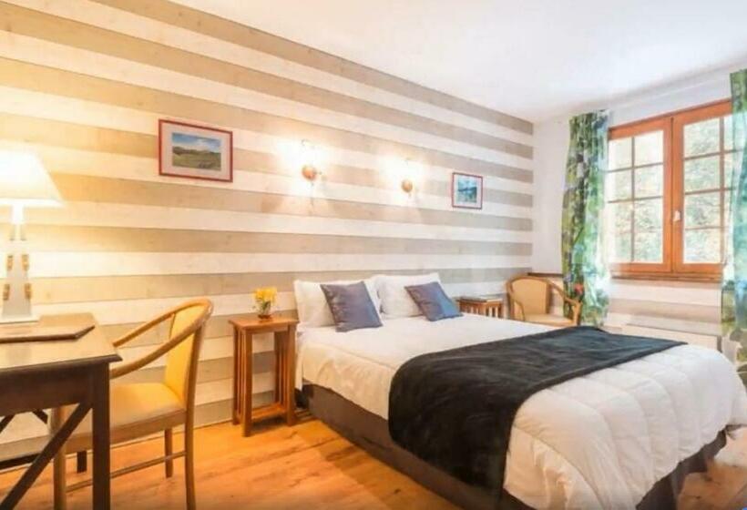 בית מלון כפרי Relais Du Castera