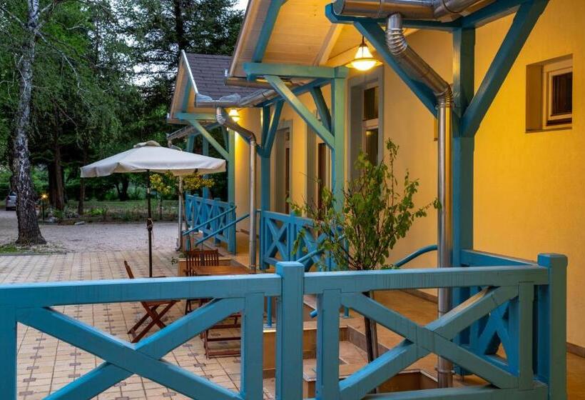 פנסיון Balzsam Apartmanház