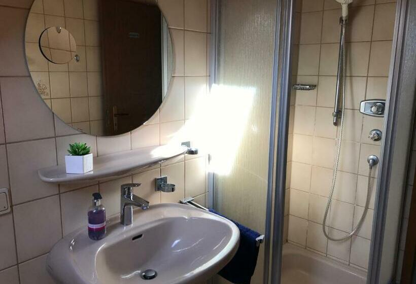 ペンション Gästehaus Steinmann Großes Gästezimmer