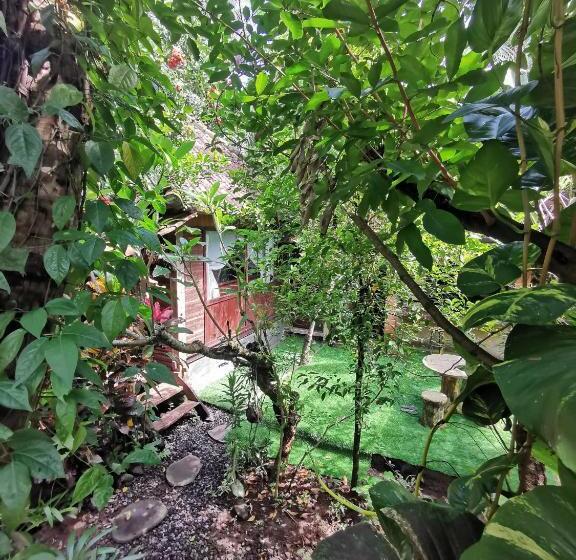 膳宿费 Les Garden Villa