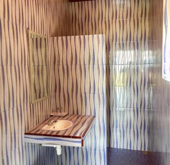 تختخواب و صبحانه Toba Sunset