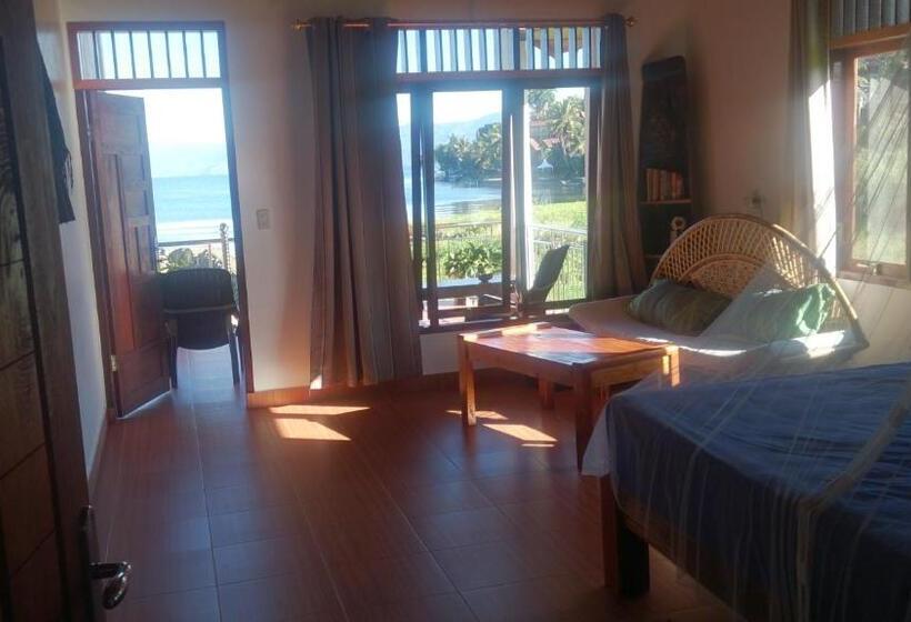 تختخواب و صبحانه Toba Sunset