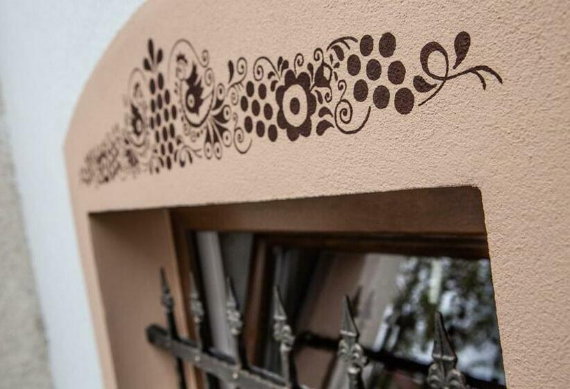 פנסיון Apartmán Marie