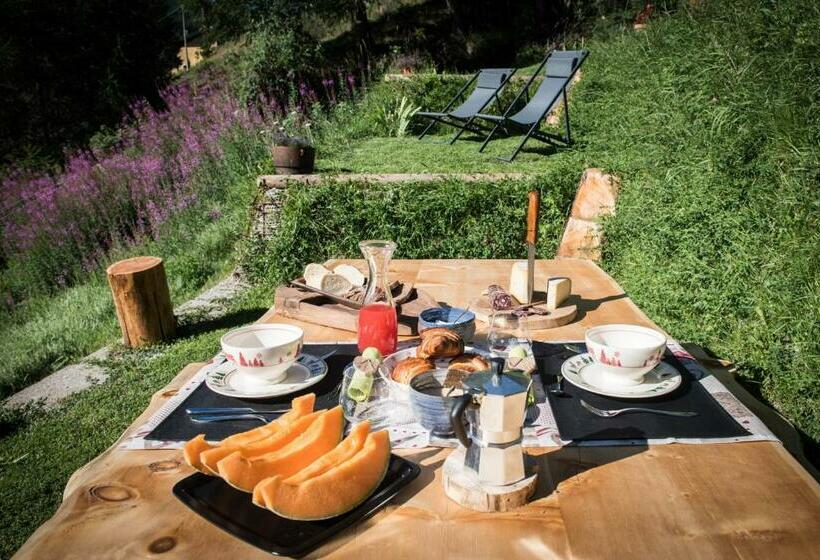 بنسيون Lous Escartoun