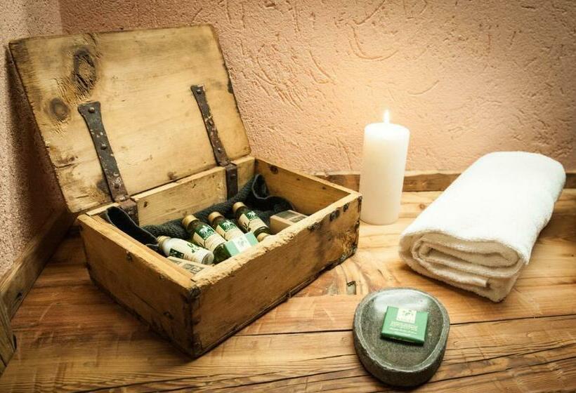 بنسيون Lous Escartoun