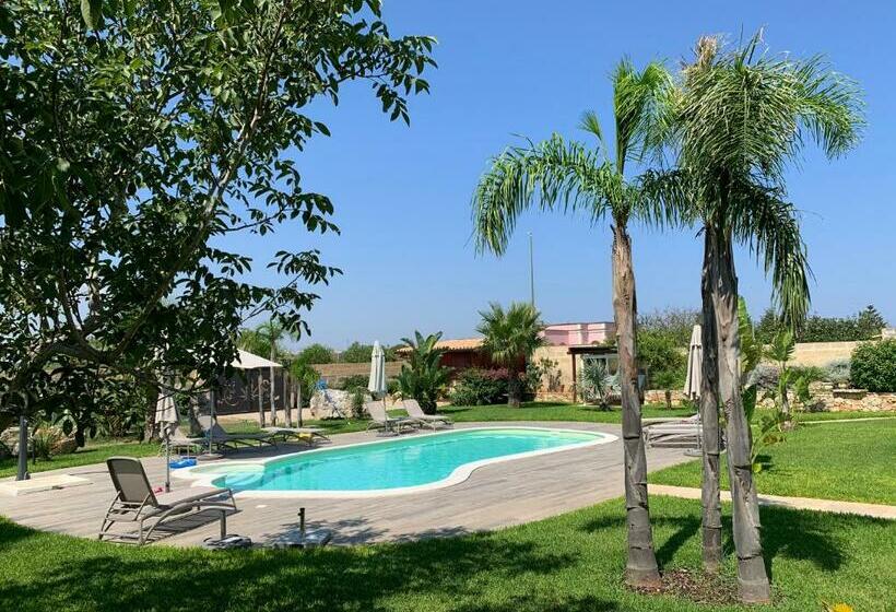 بنسيون Masseria Prontera With Pool