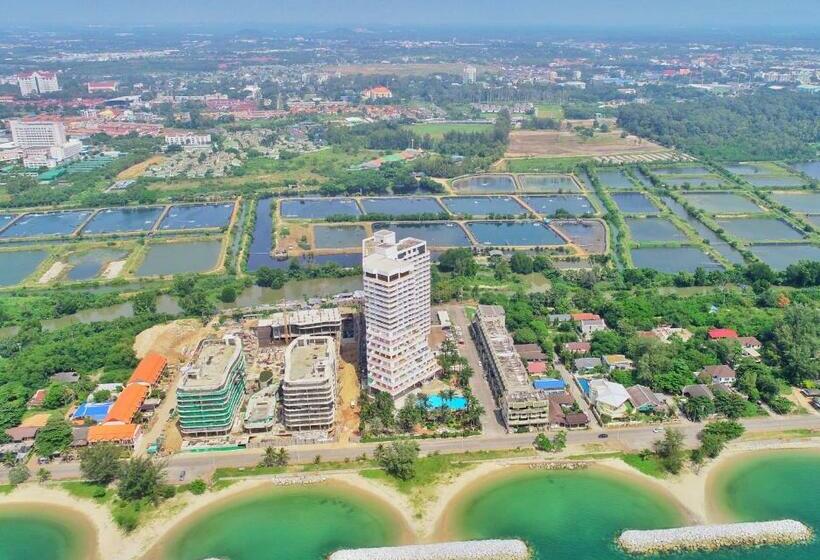 Pmy Beach Resort