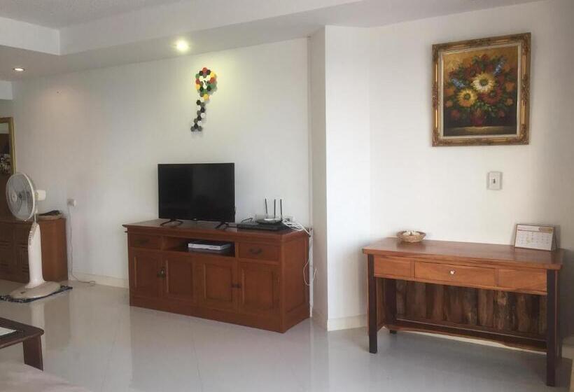 Pmy Beach Resort