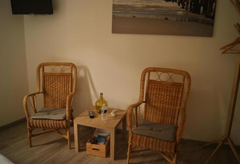 مبيت وإفطار La Longère De Suzanne