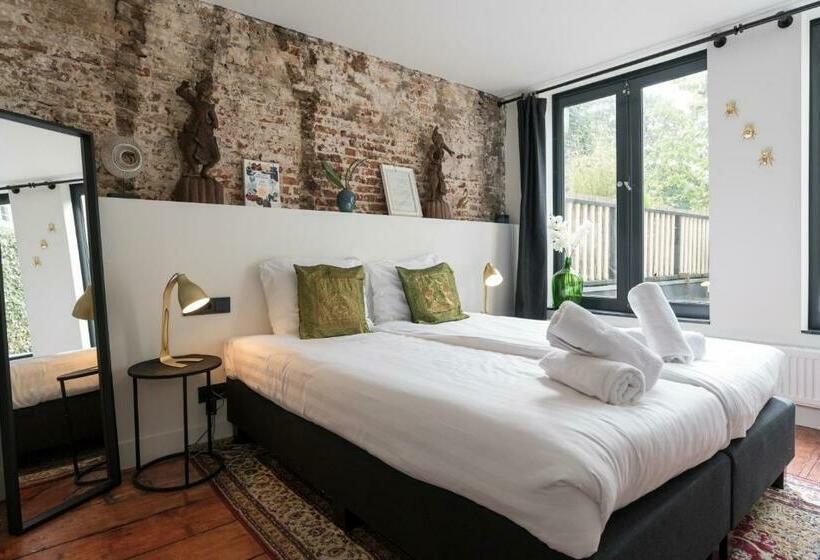مبيت وإفطار Twenty Five Rooms