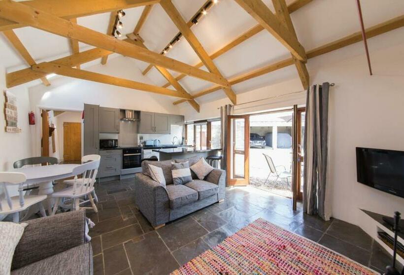酒店 Re Imagined Stone Barns In The Country Near The Coast