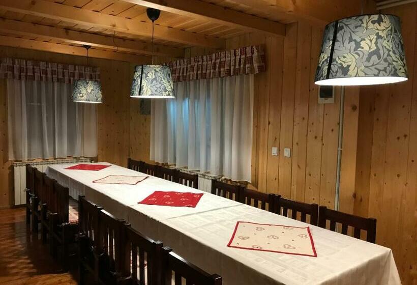 ペンション Natura Bh