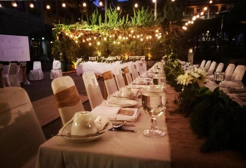 هتل Cakra Kembang