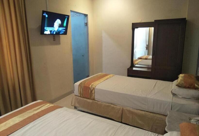 هتل Grand Rosela Yogyakarta