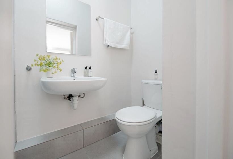 酒店 De Waterkant House