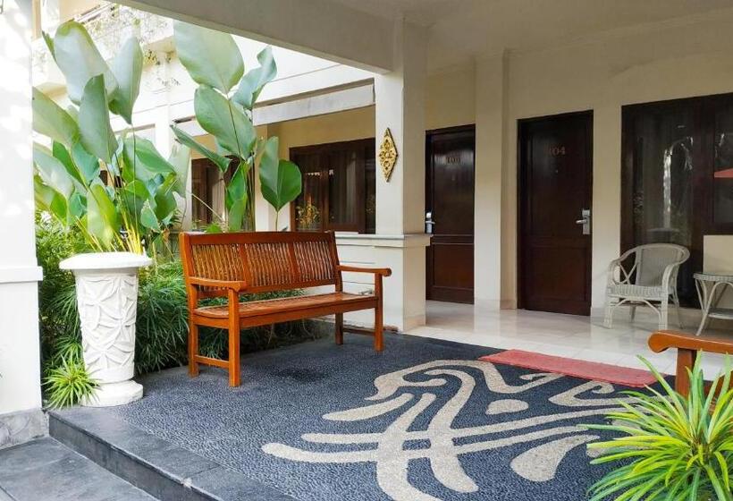 هتل Indah Palace Yogyakarta