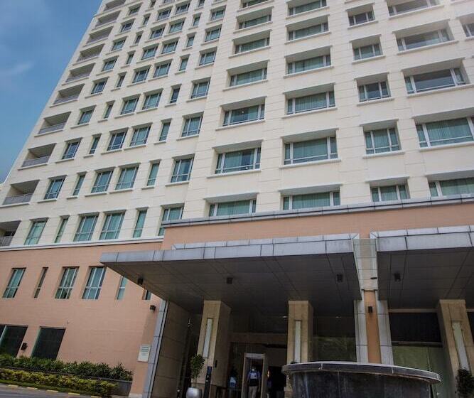 هتل Somerset Greenways Chennai