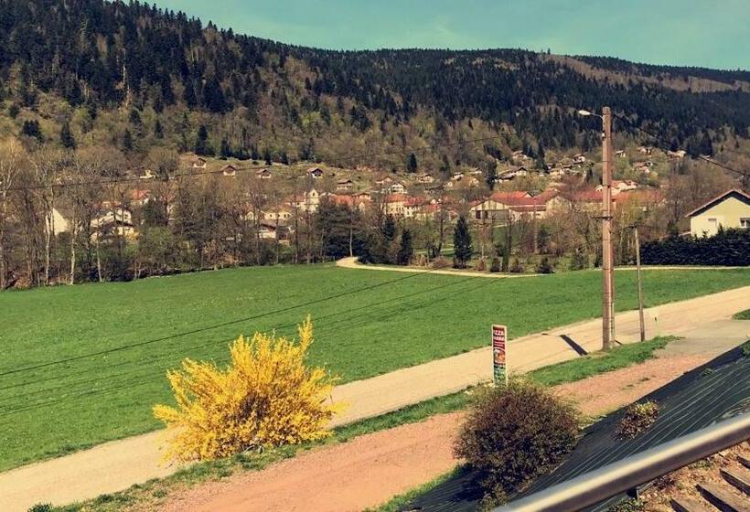 צימר Chalet Vosgien