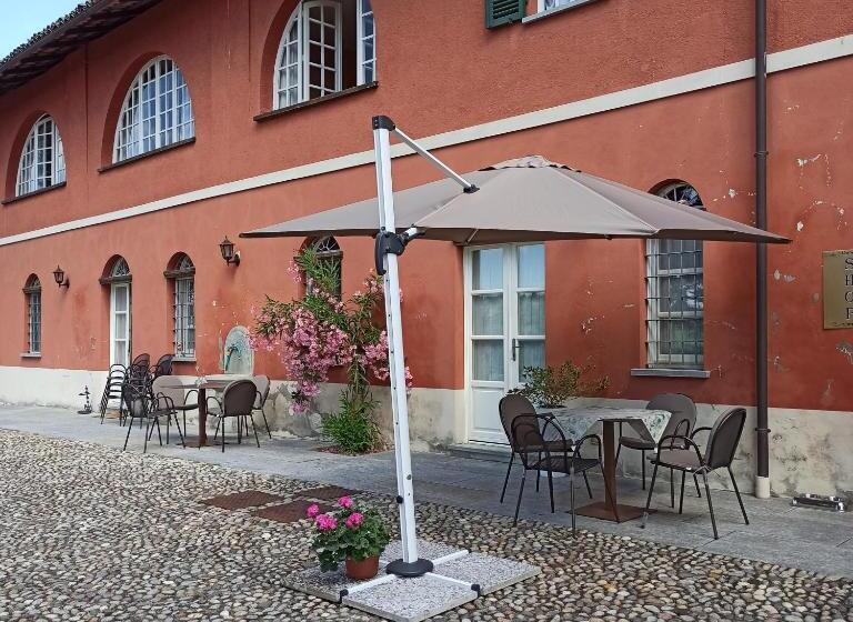 Bed and Breakfast La Mondianese House Of Ruchè