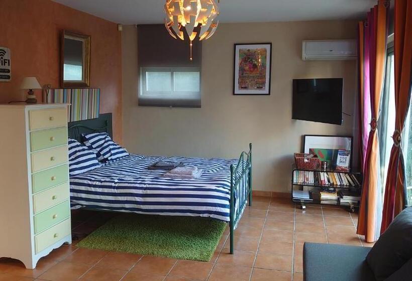 住宿加早餐  Studio Au Coeur De La Petite Camargue