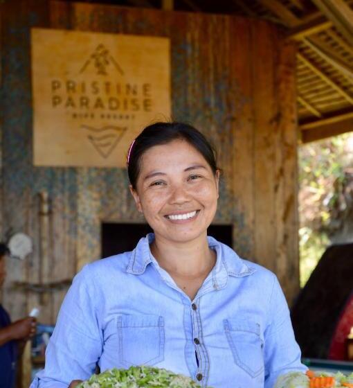 Pristine Paradise Dive Resort Una Una