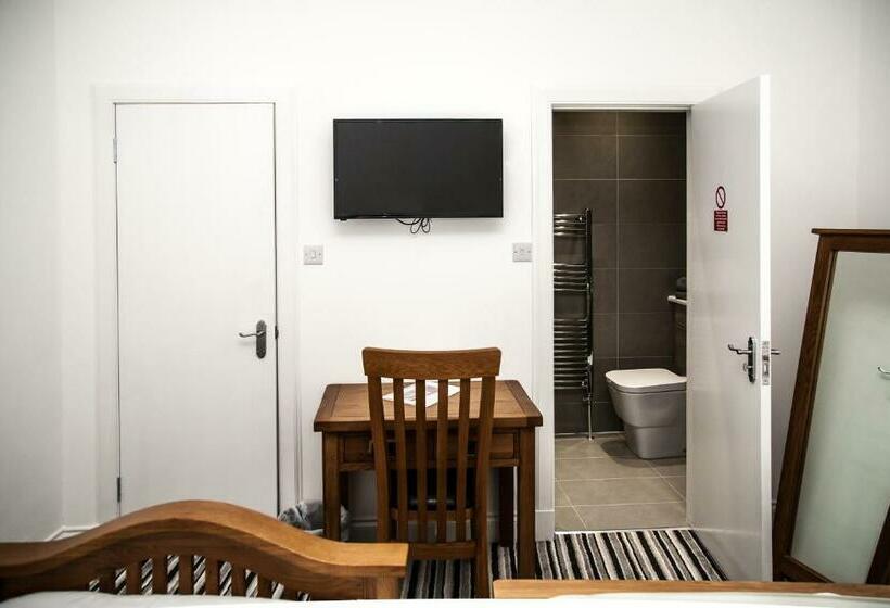 بنسيون Maze Serviced Apartment