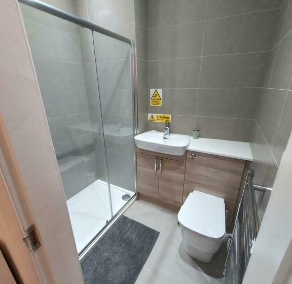 بنسيون Maze Serviced Apartment