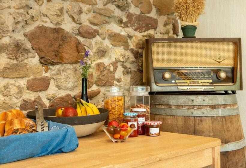 ベッドアンドブレックファースト Gästezimmer Im Weingut Wolf