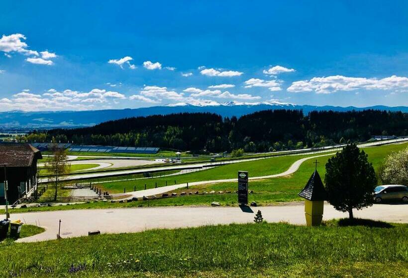 ベッドアンドブレックファースト Haus Dietrich Am Red Bull Ring