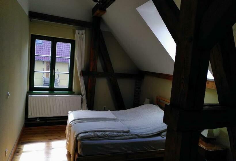 مبيت وإفطار Stützpunkt Trebitz   Gästezimmer Am Europaradweg R1