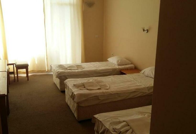 בית מלון כפרי Seasons 2