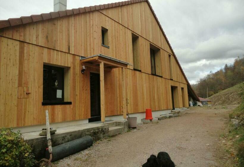 ペンション La Ferme Sous Les Hiez