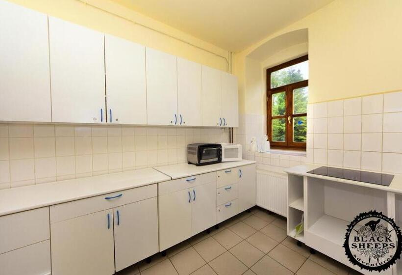 旅馆 Penzion Black Sheeps Adventures