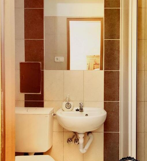 旅馆 Penzion Black Sheeps Adventures