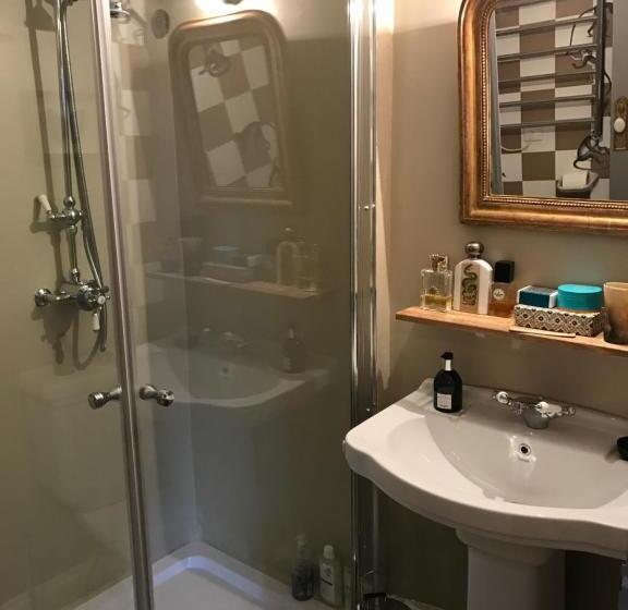 住宿加早餐  L Aile Du Chateau