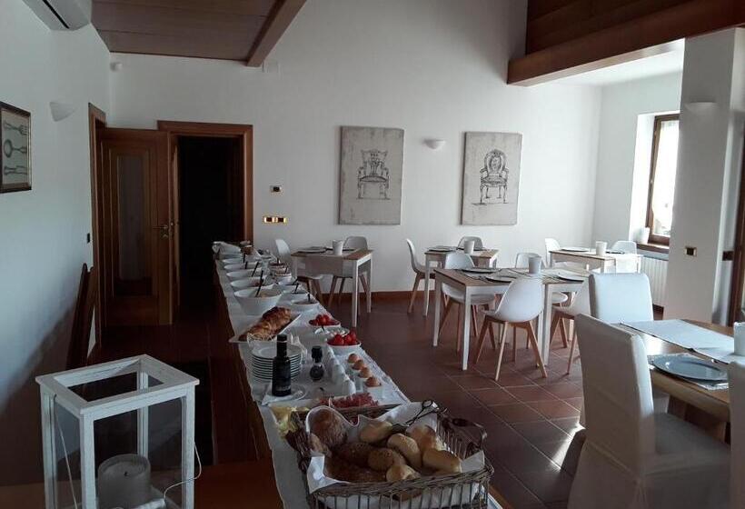 تختخواب و صبحانه Villa Degli Olivi Relais