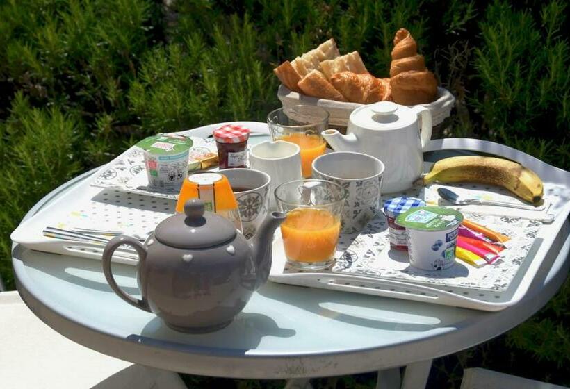 민박 Villa Louanne