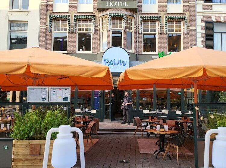 هتل Pauw