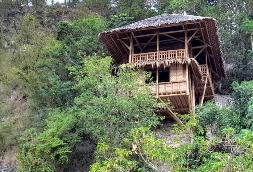 منتجع Kookoo S Nest Eco Lodge