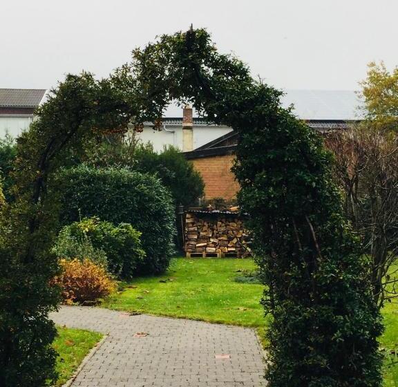 مبيت وإفطار Le Jardin Des Biches